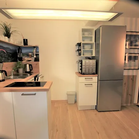 Westerwald Moderne In Zentraler Lage Mit Wlan & Komfort Appartement *