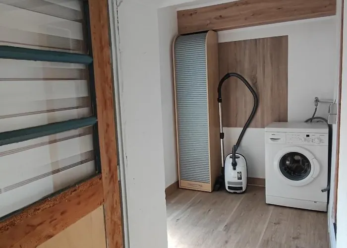 아파트 Westerwald Apartment Driedorf Moderne Ferienwohnung In Zentraler Lage Mit Wlan & Komfort Driedorf