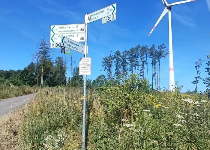 Westerwald Apartment Driedorf Moderne Ferienwohnung In Zentraler Lage Mit Wlan & Komfort 아파트